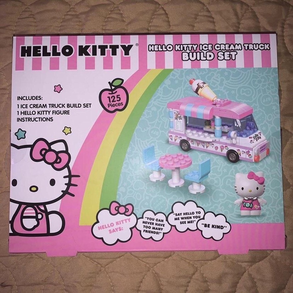 HELLO KITTY ICE CREAM TRUCK BUILD SET